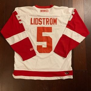 Detroit Red Wings Niklas Linstrom Jersey sz L CCM